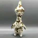 CamGuin - White-PeteFowler-ArtToy-22-A