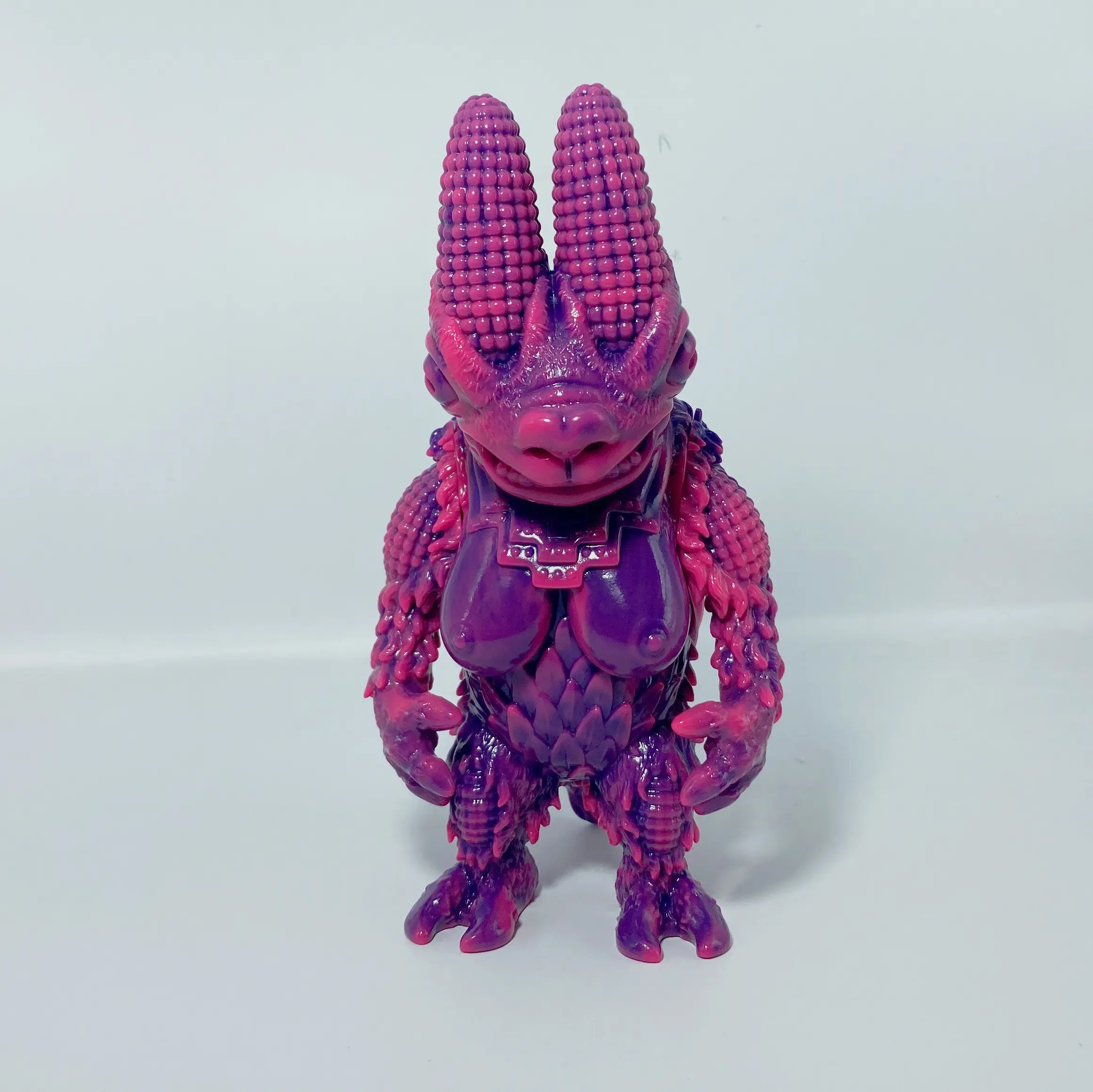 CERRITO PACHANDORAH Marble Lila - Sofubi By Cesar Zanardi