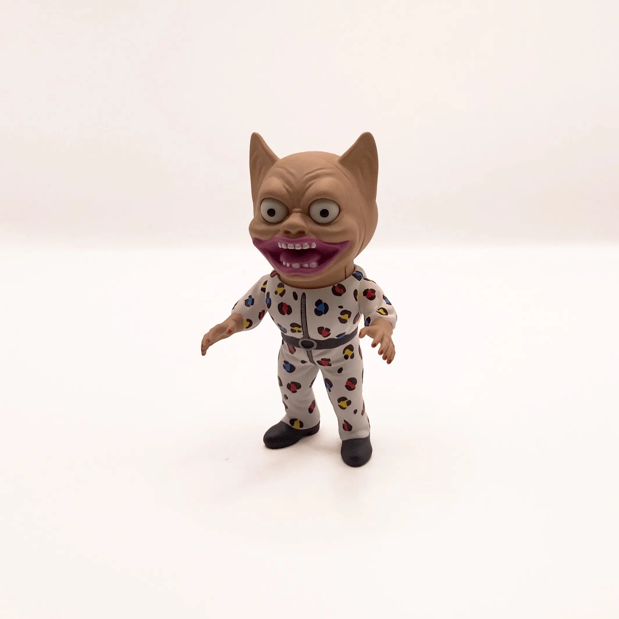 Big Eyes Louie pale skin by Betterdaystoys