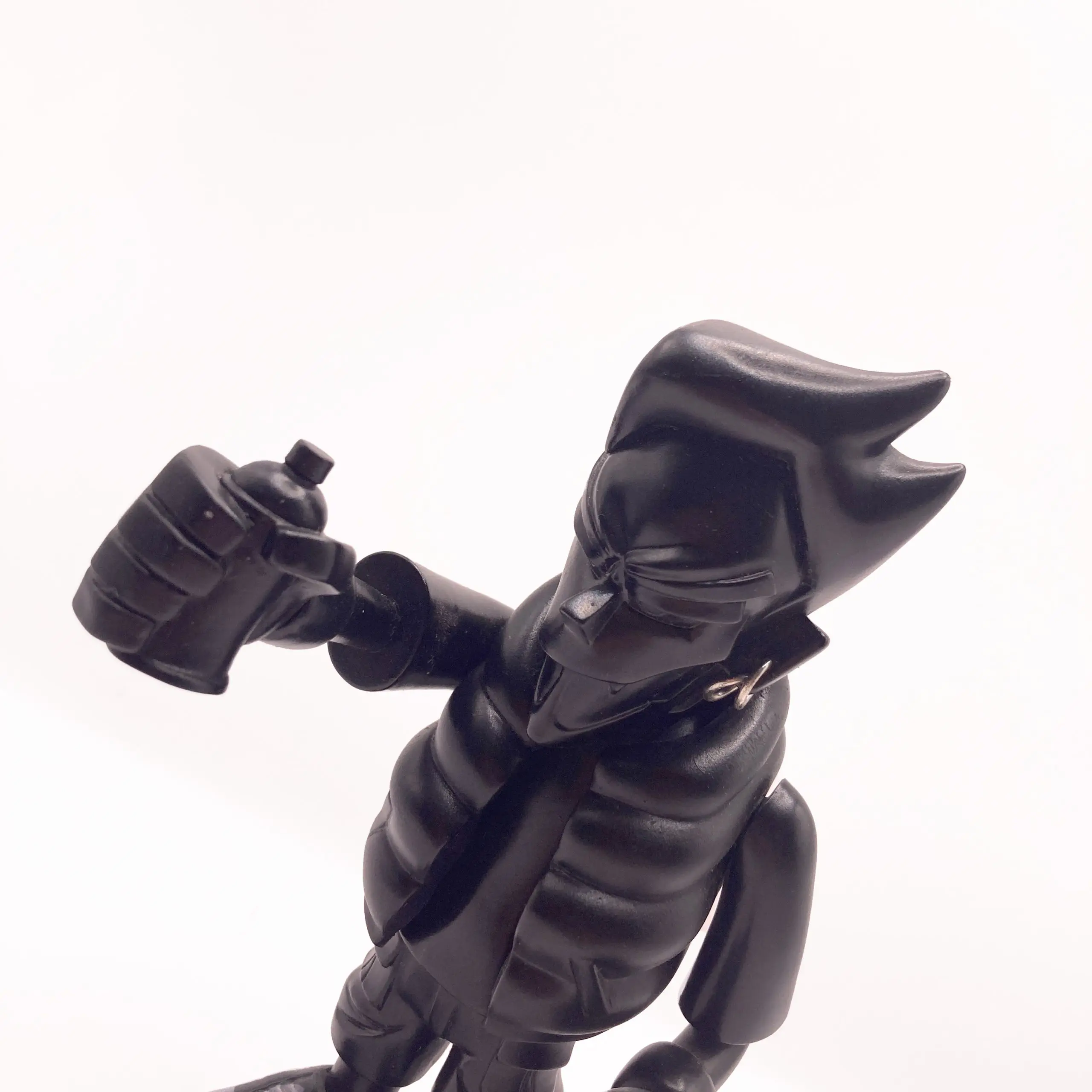 Black por Michael Lau - Imagen 2