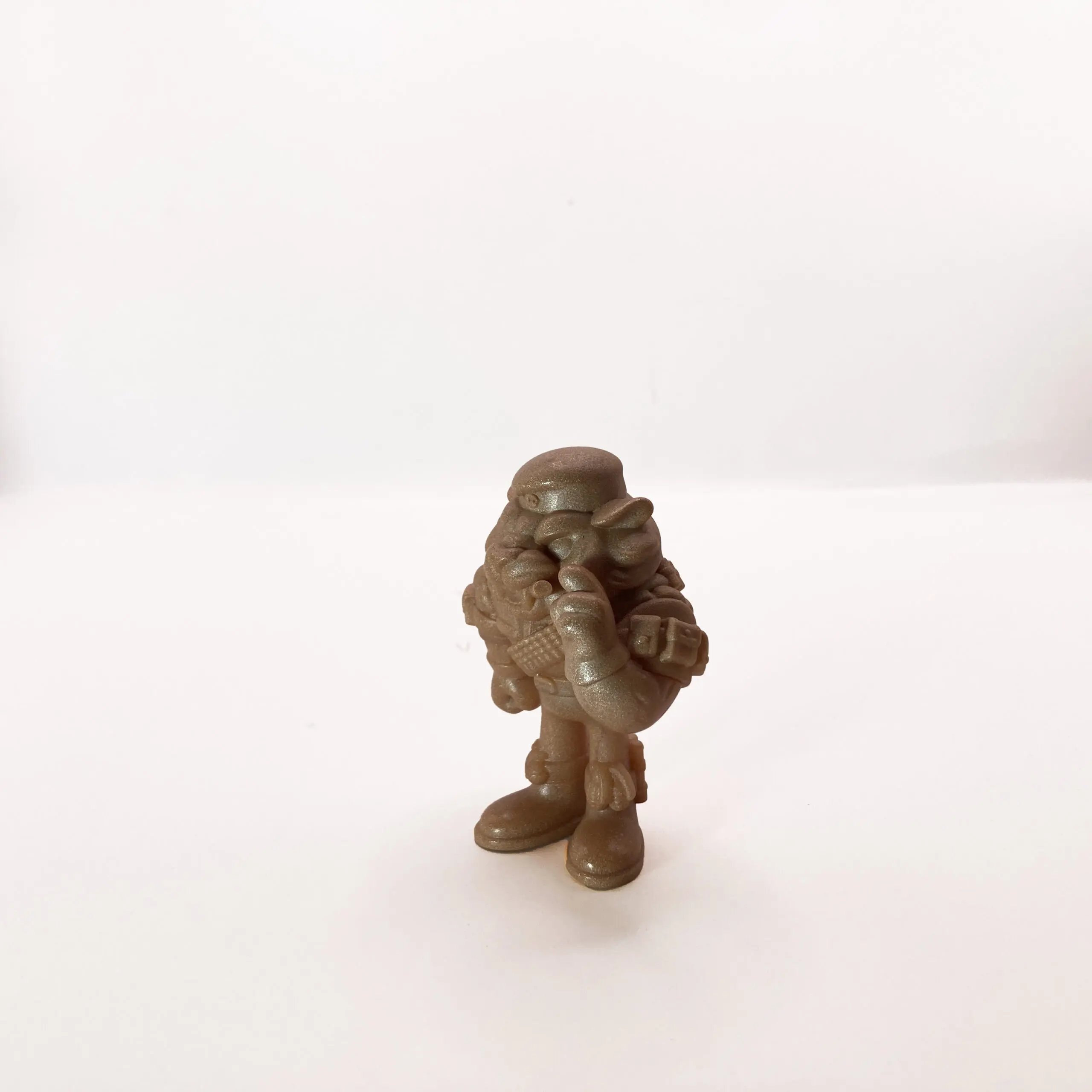 Striker by Niko Mowa Toys - Crema - Imagen 5