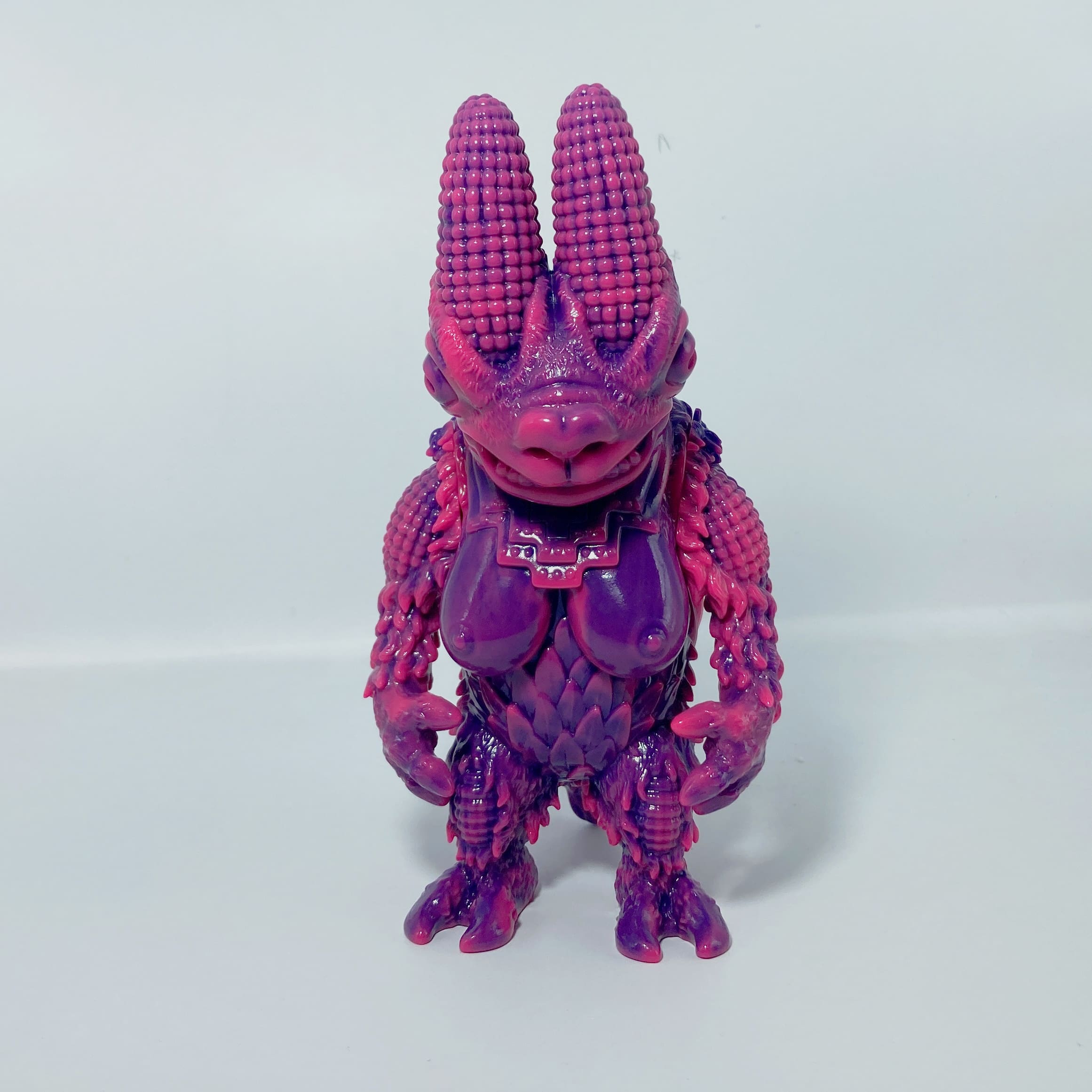 CERRITO PACHANDORAH Marble Lila - Sofubi By Cesar Zanardi