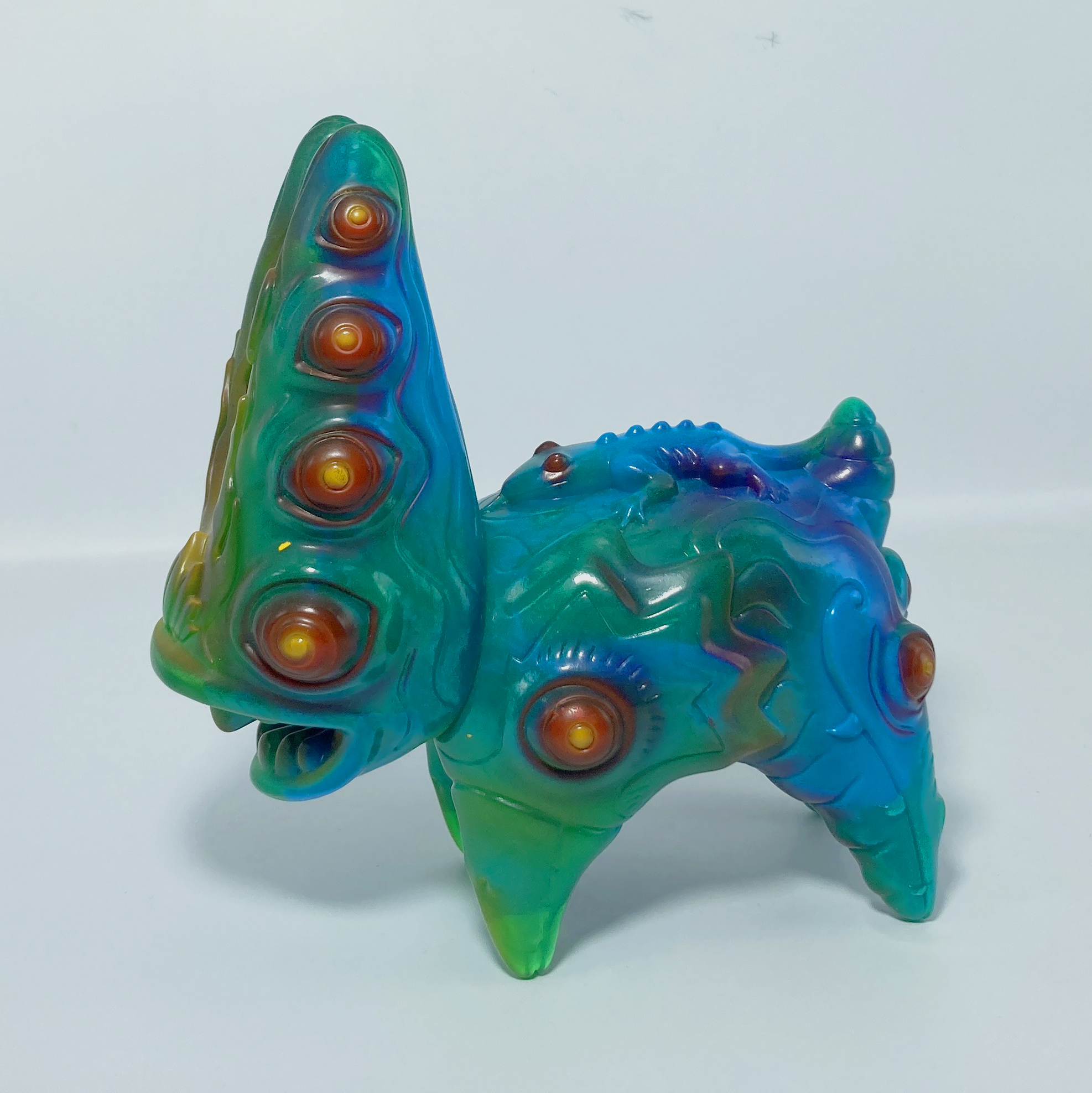 CERRITO DELIRIUM Kustom Paint Base verde - Sofubi By Cesar Zanardi - Imagen 5