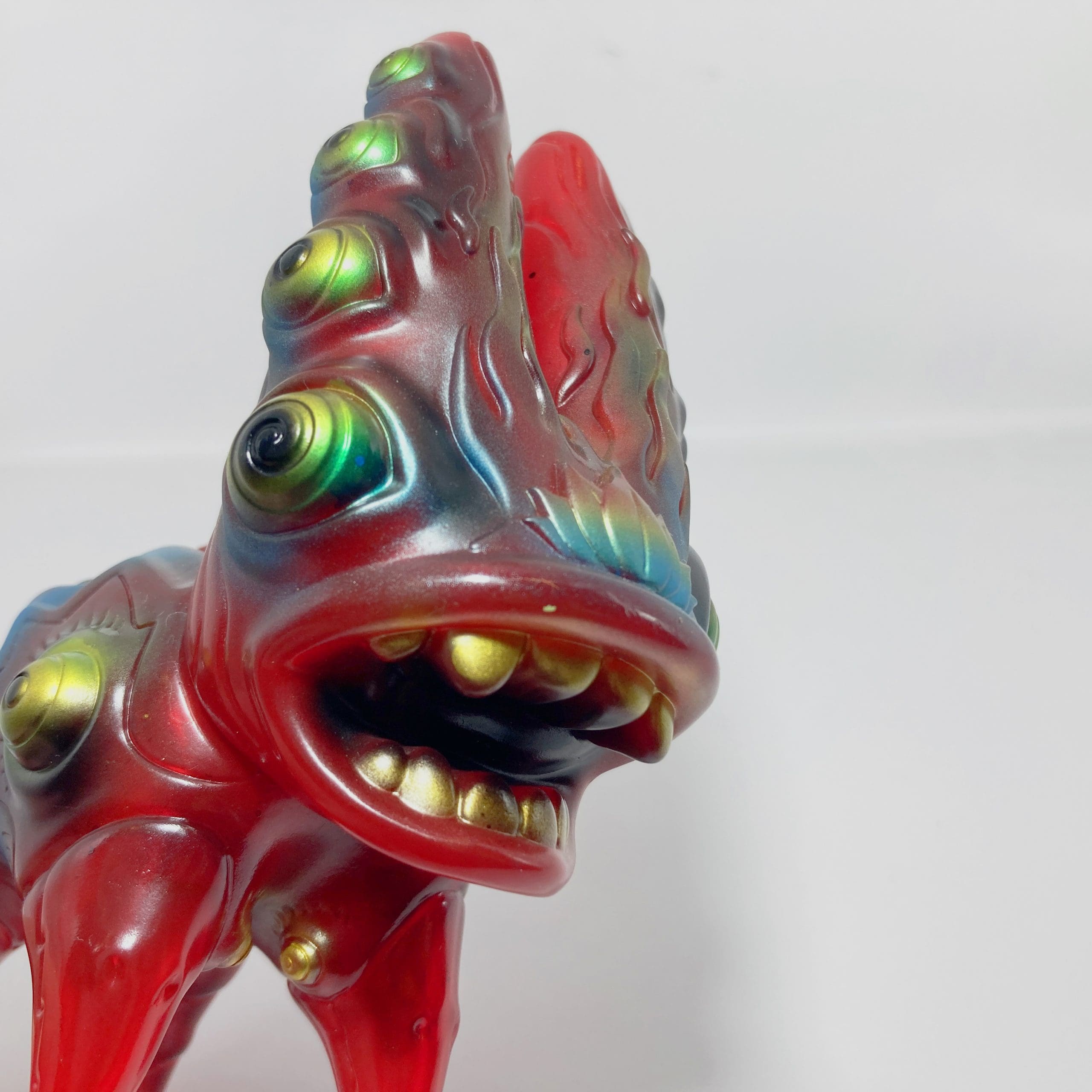 CERRITO DELIRIUM Kustom Paint Base Rojo Transparente - Sofubi By Cesar Zanardi - Imagen 4
