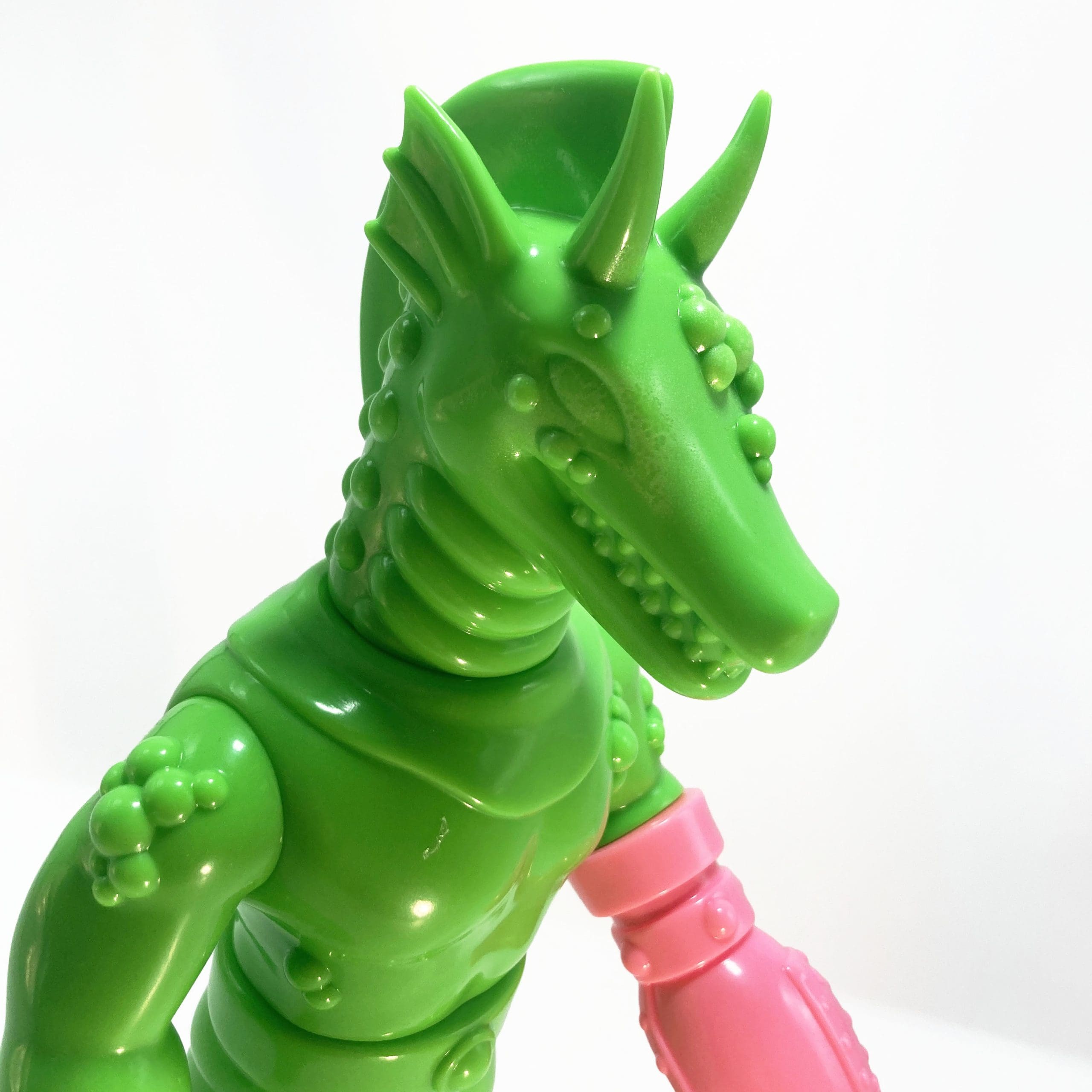 Masked Titano V Uranium Green by Deuxfauves - Sofubi - Imagen 5