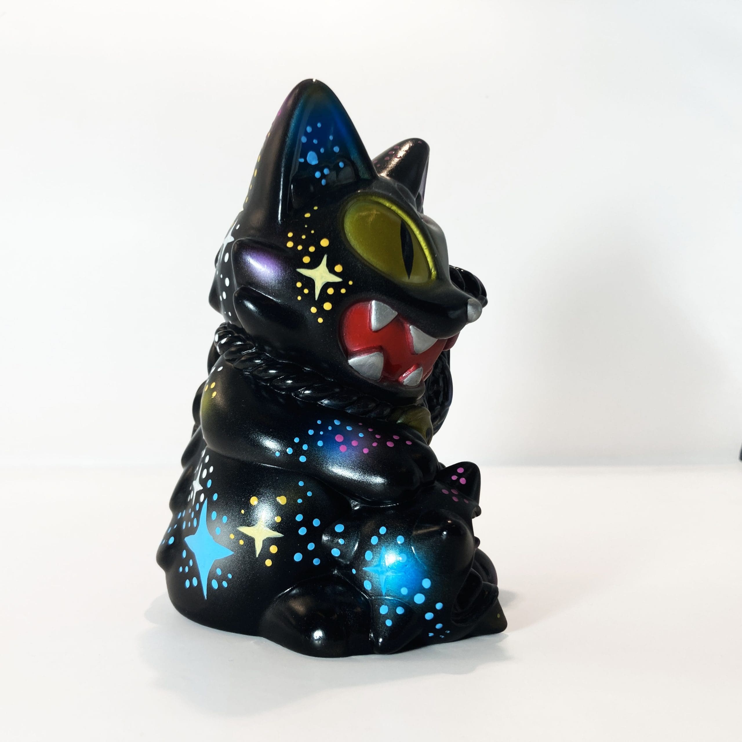 Maneki Wananeko - Black Hole - by Javier Jiménez - Imagen 2