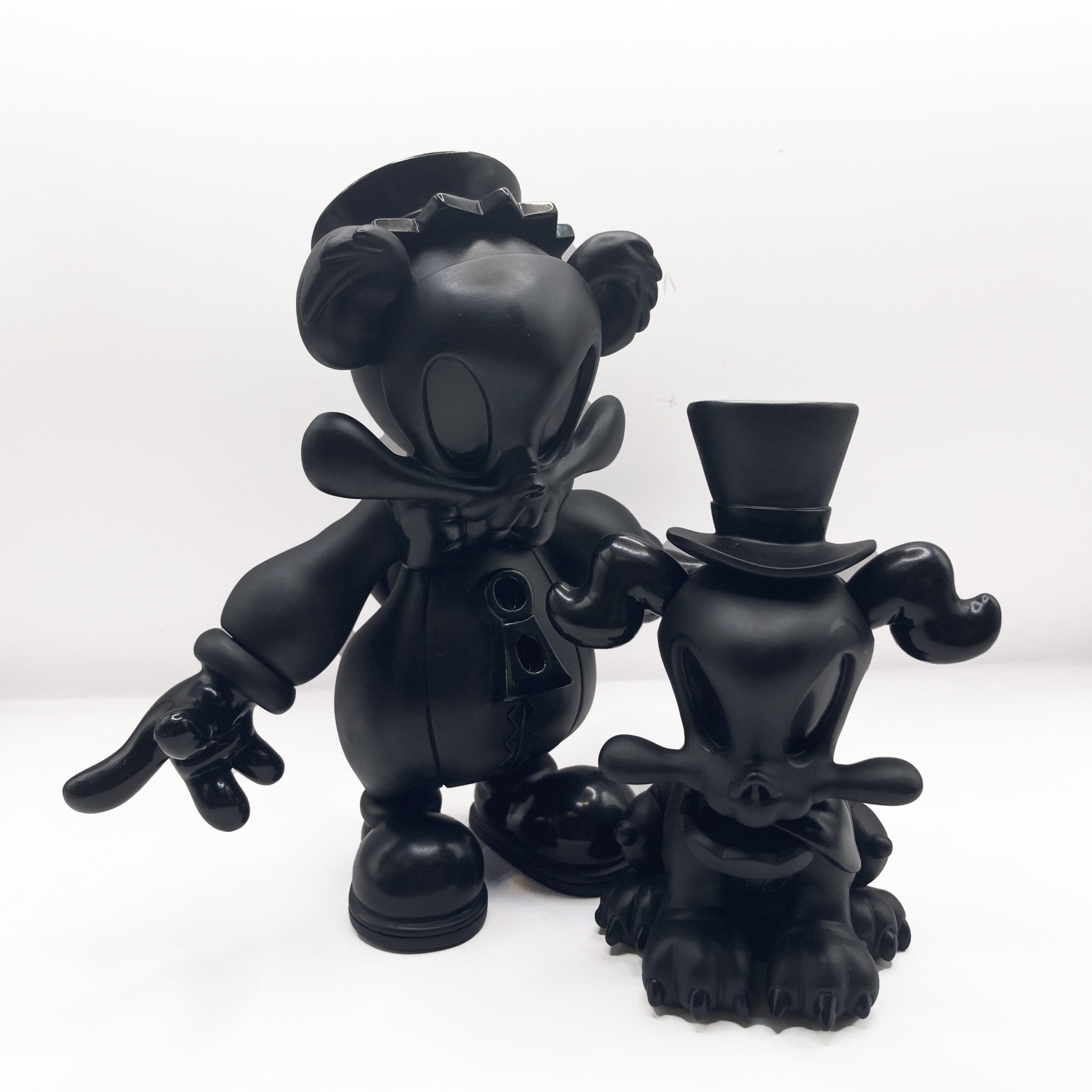Slap-Happy & Mr. Muggles Black by Brandt Peter