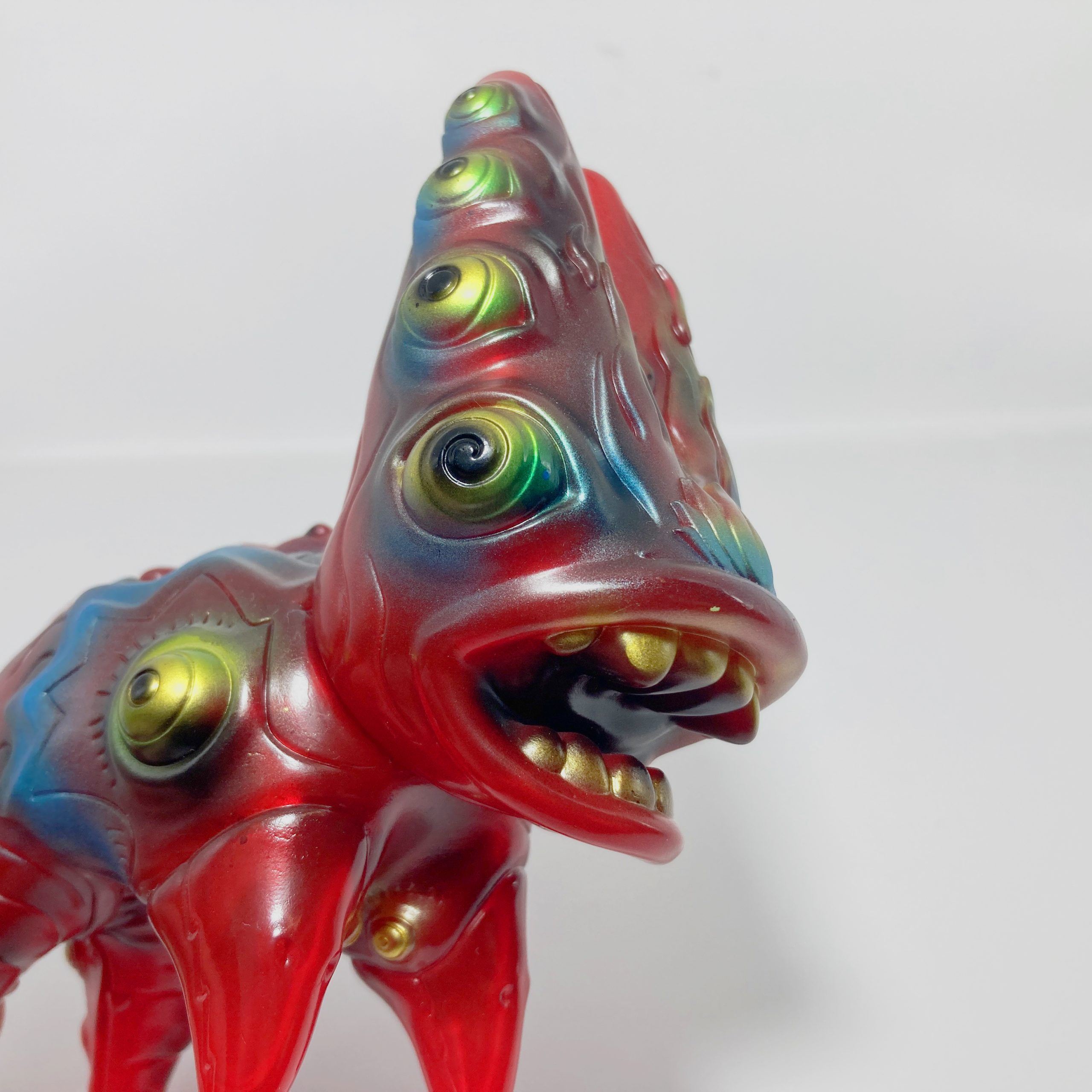 CERRITO DELIRIUM Kustom Paint Base Rojo Transparente - Sofubi By Cesar Zanardi - Imagen 5