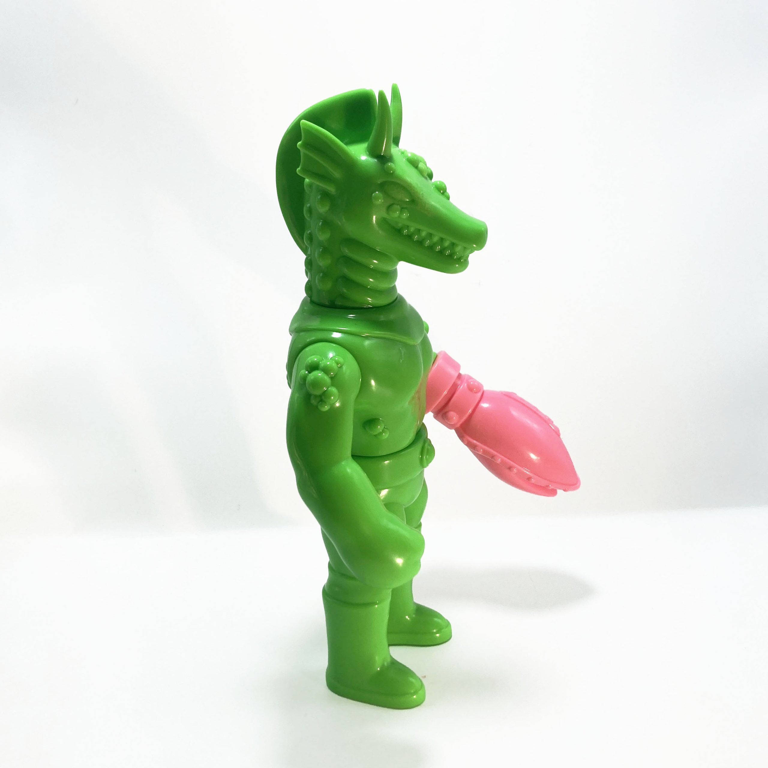 Masked Titano V Uranium Green by Deuxfauves - Sofubi - Imagen 11