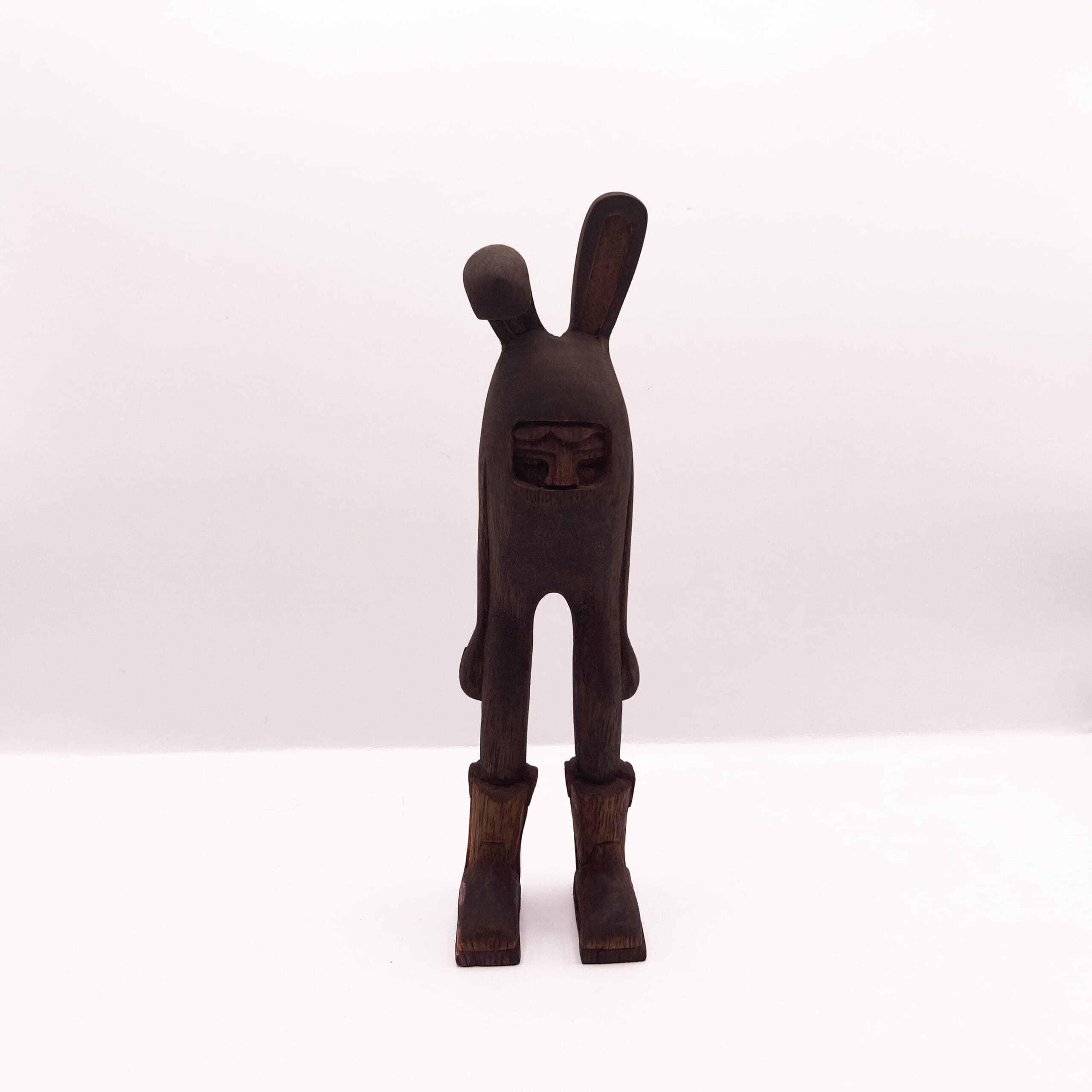 593_BillyTheRabbit_BlamoToys_06-scaled-1