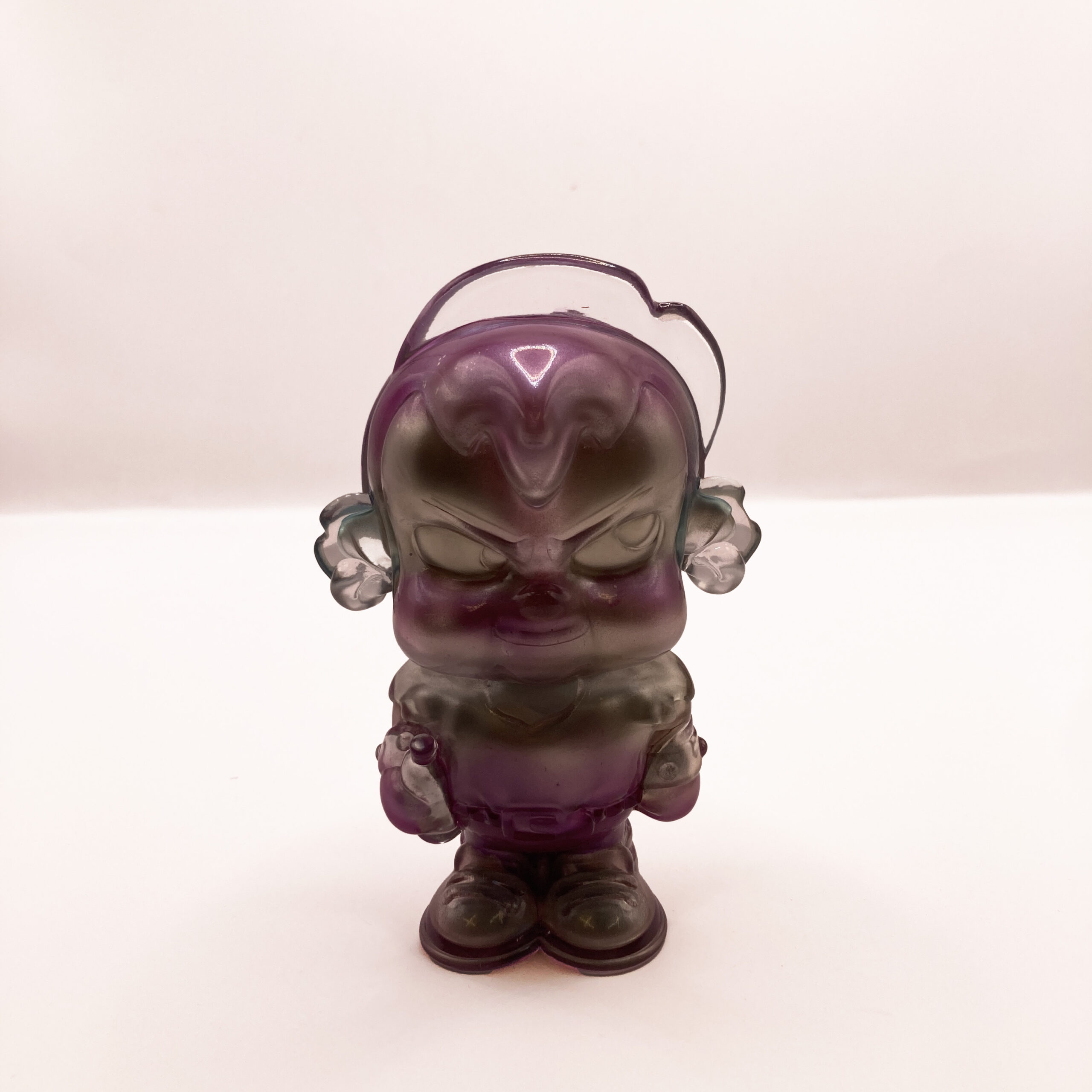 600_BadBatBoy_FragmentoSolar_PinturaInterna_Sofubi_07-scaled-1
