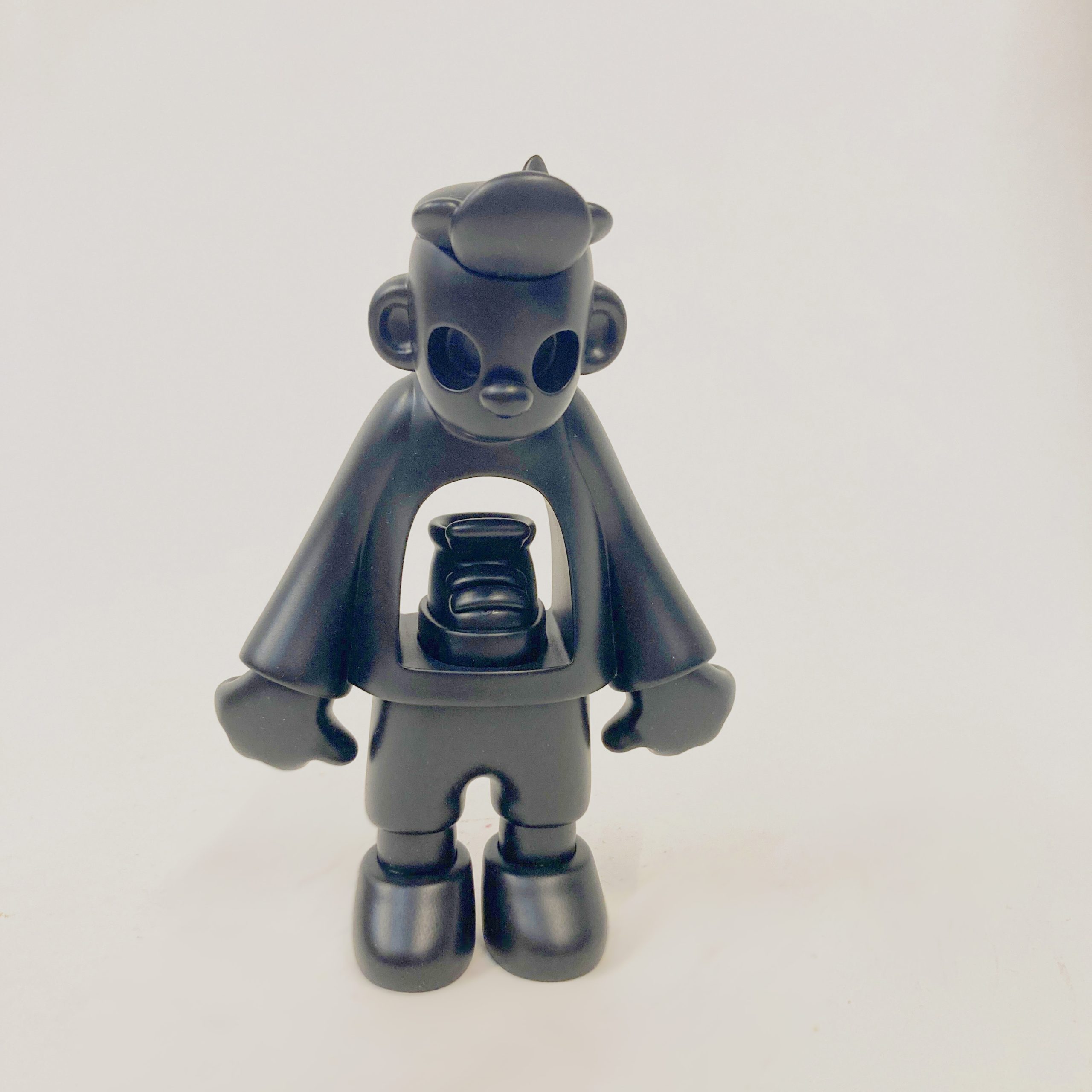 AtomToys_JonBoy_Phantom_Arttoy_226_A-scaled-1