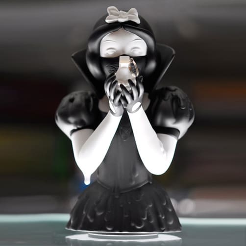 Bad-Apple-HIROTO-OHKUBO-Liquid-Edition-ArtToy-06-A
