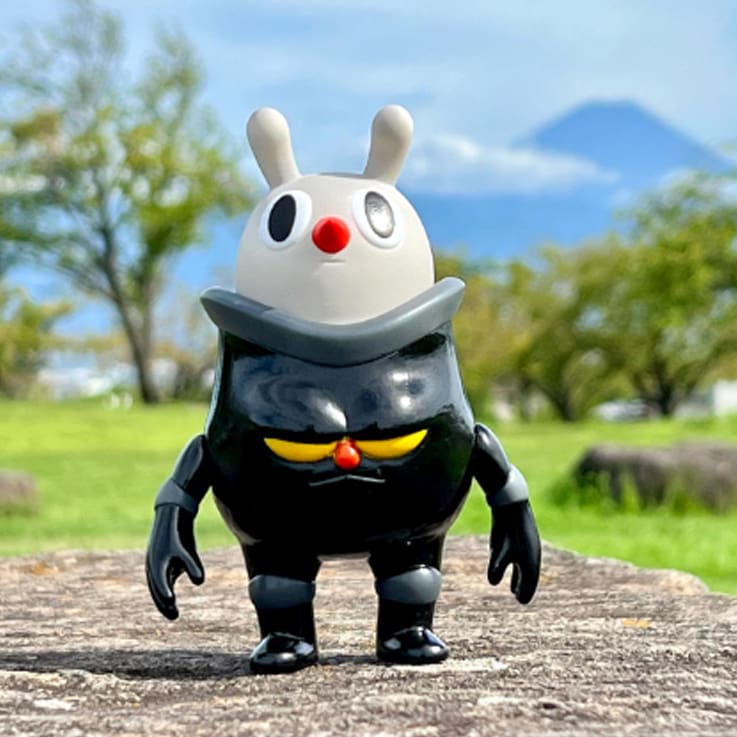 Tabiton Black by Cesc Grané – Woo