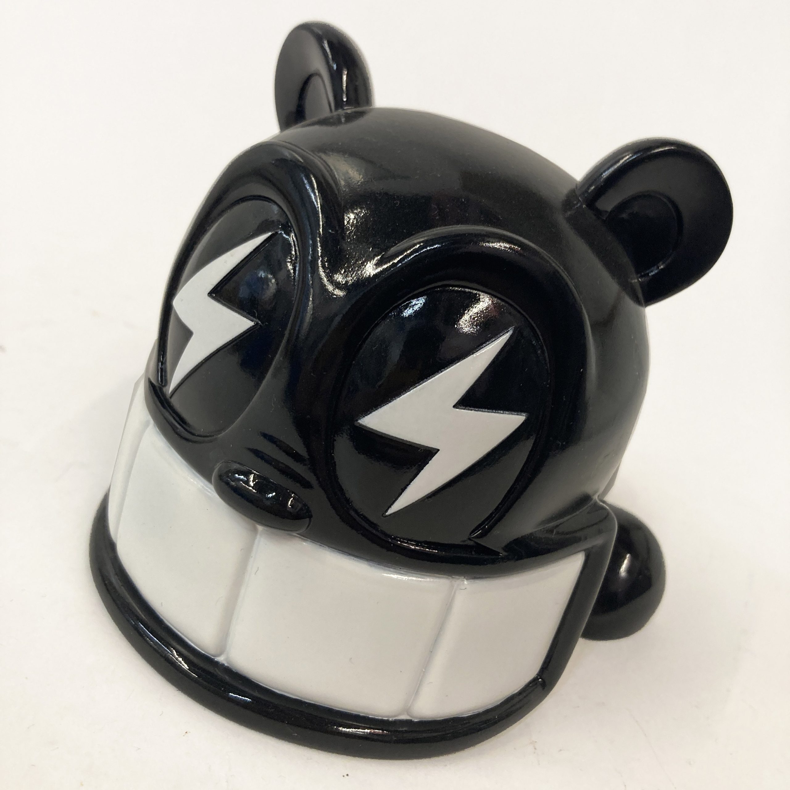 ReachBear_KidRobot_Arttoy_223_A-scaled-1